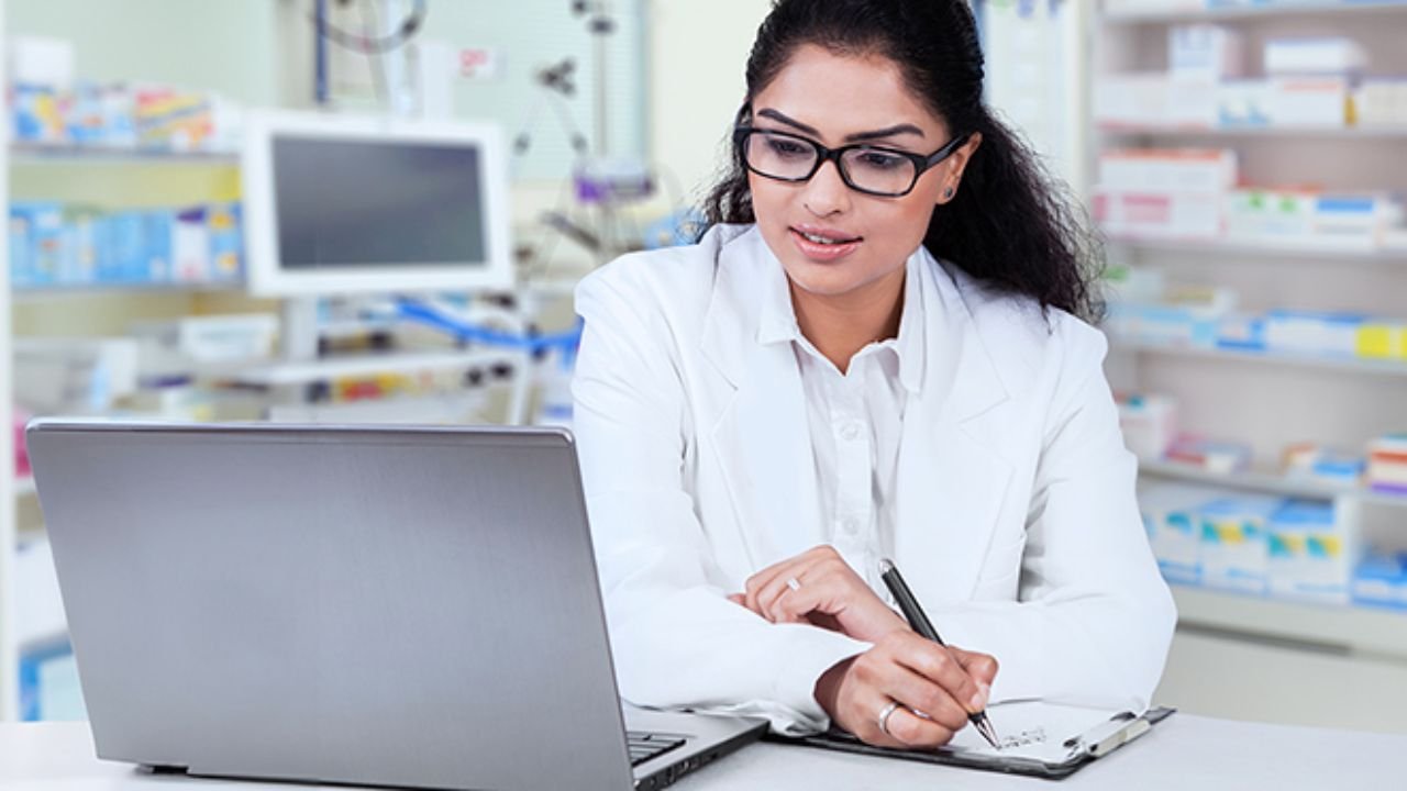 Professional Certifications That Boost Your Pharmacy Career